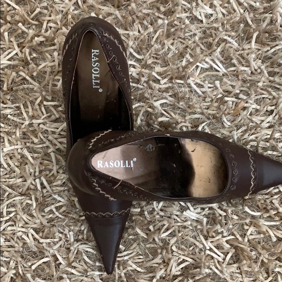 Heels - Picture 2 of 4